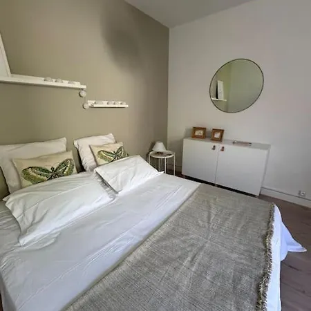 Le Marceau - Maison Climatisee Avec Jardin Appartement